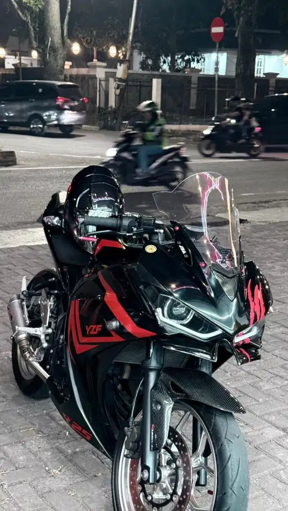 yamaha yzf r 25