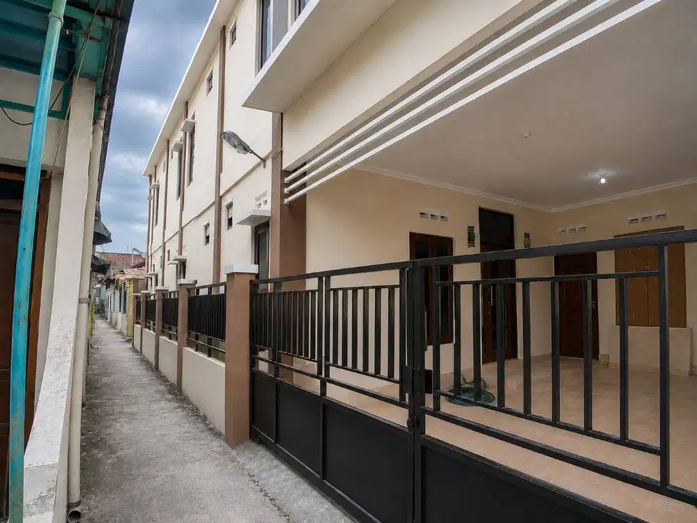 Kontraktor Rumah dan Bangunan Kelas Menengah
