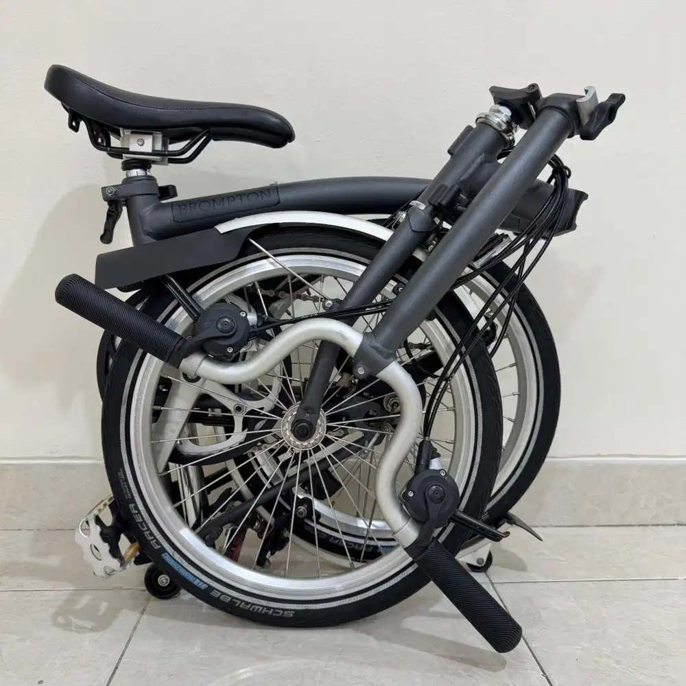 BROMPTON M6L GRAPHITE METALLIC 2020 - ISTIMEWA
