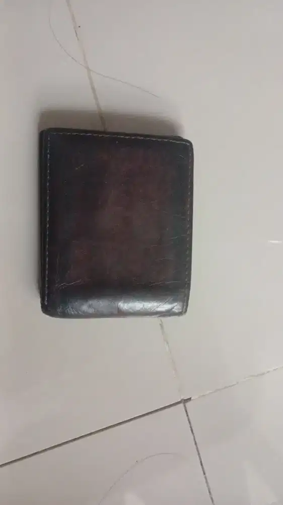 Dompet Fossil Second