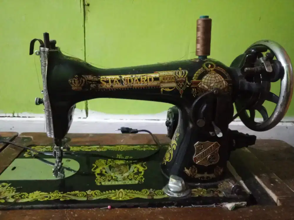 Mesin jahit manual/listrik