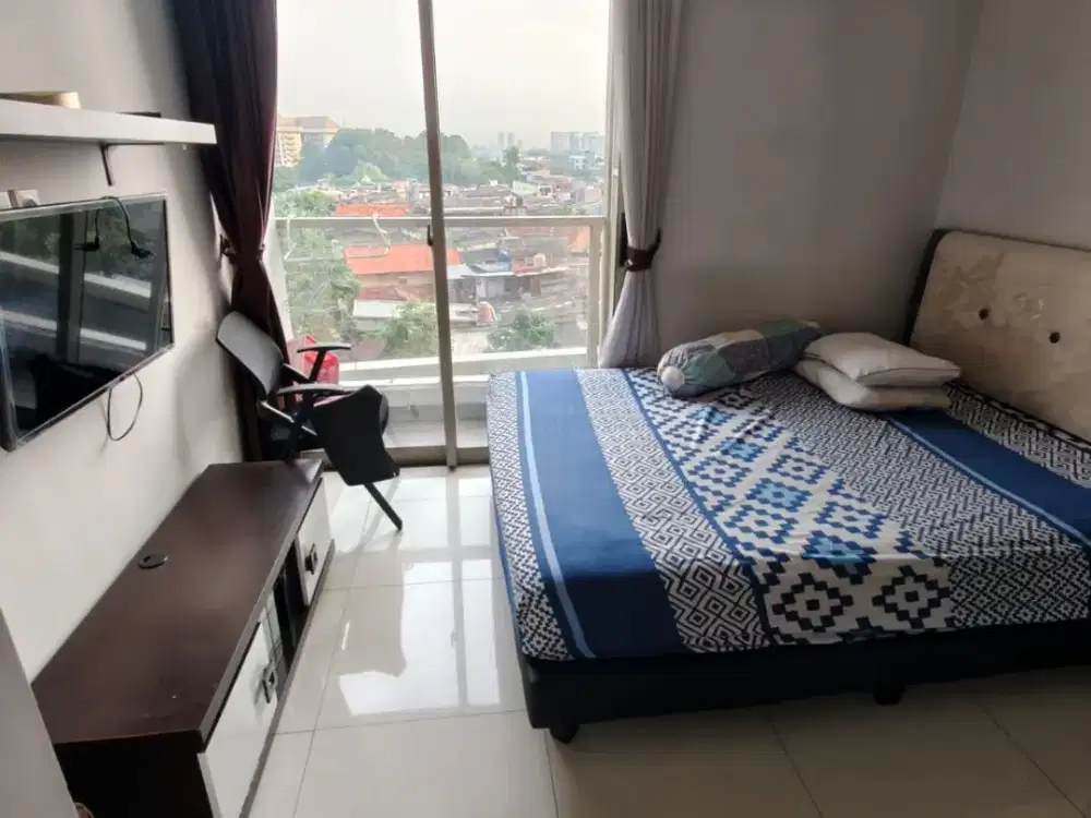 Sewa Apartemen Taman Anggrek Residence - Studio , Full Furnish, Bagus
