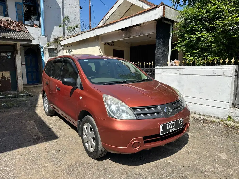 Grand Livina XV 2008 jok 3baris AC dobel nisan lipina hws ertiga calya