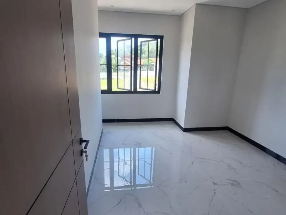 RUMAH BARU STRATEGIS JATINANGOR