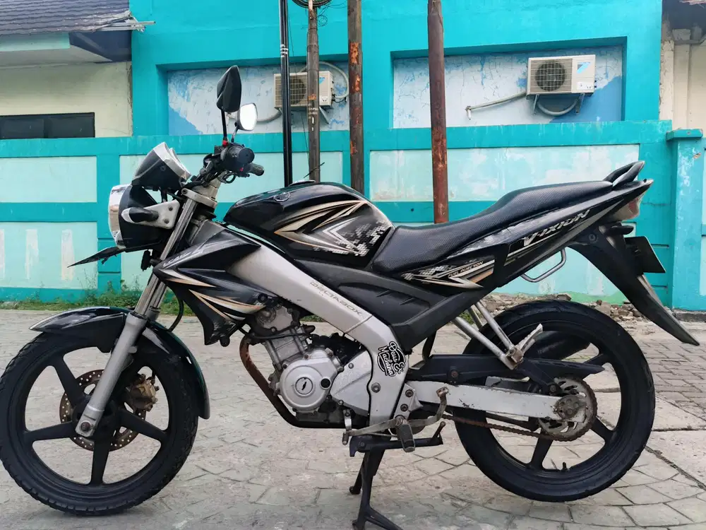 Yamaha Vixion 2010 stater tokcer halus mulus terawat