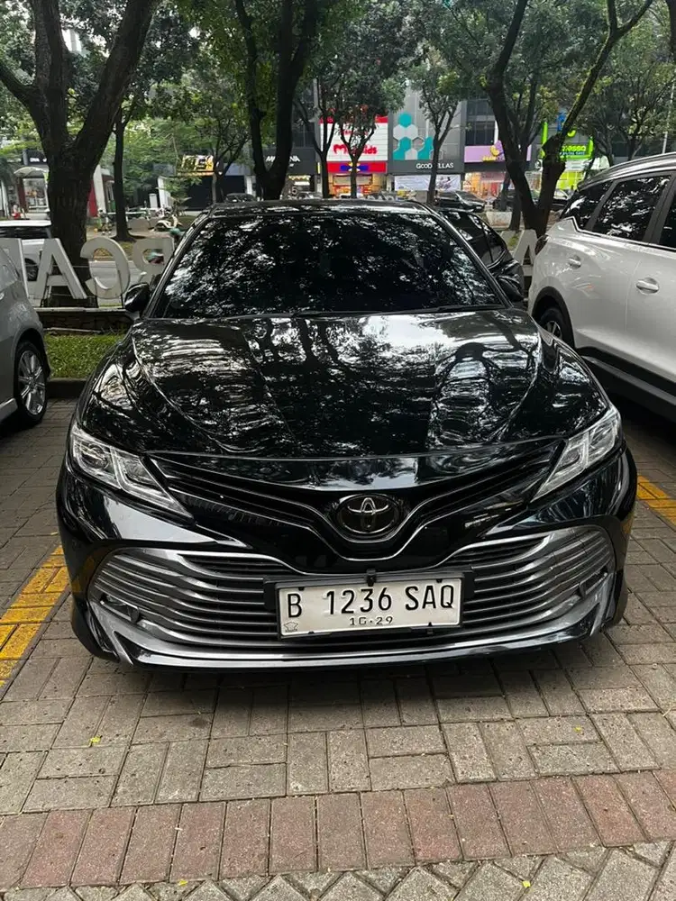 Toyota all new Camry 2.5 V sunroof