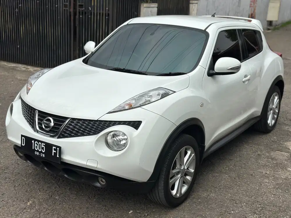 Nissan Juke RX 2011 setangan nisan hrv mobil SUV raize putih rocky AT
