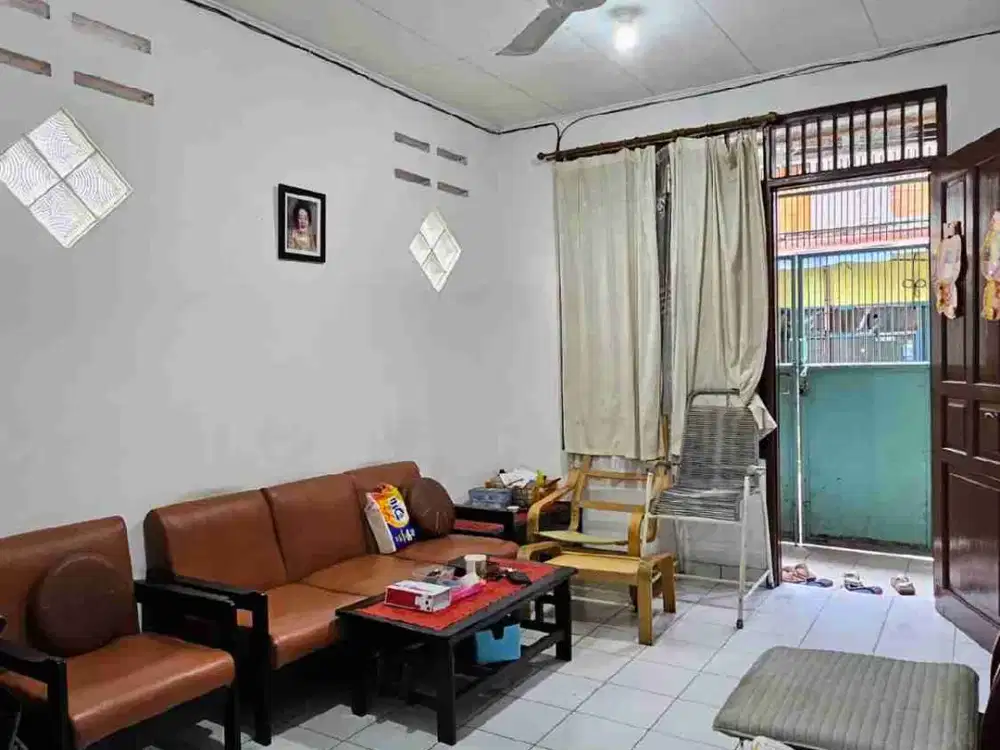Di Jual Rumah di Pademangan luas 64m , 21/2 lantai Jakarta Utara.
