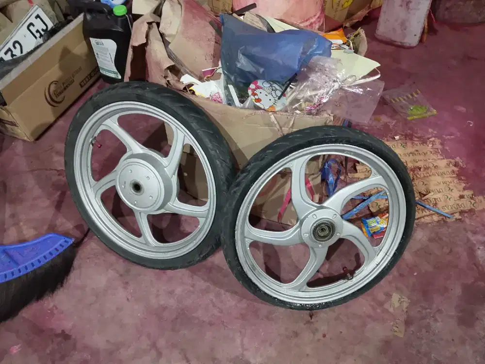 Velg Motor Enkei
