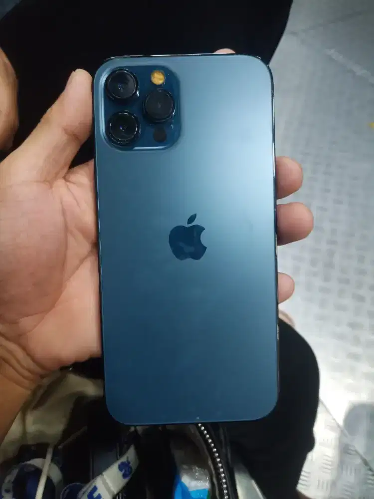 iphone 12 pro max 256gb greyyyy