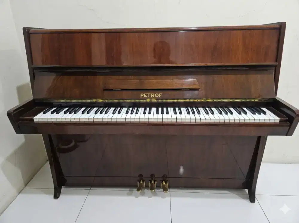 DIJUAL PIANO PETROF