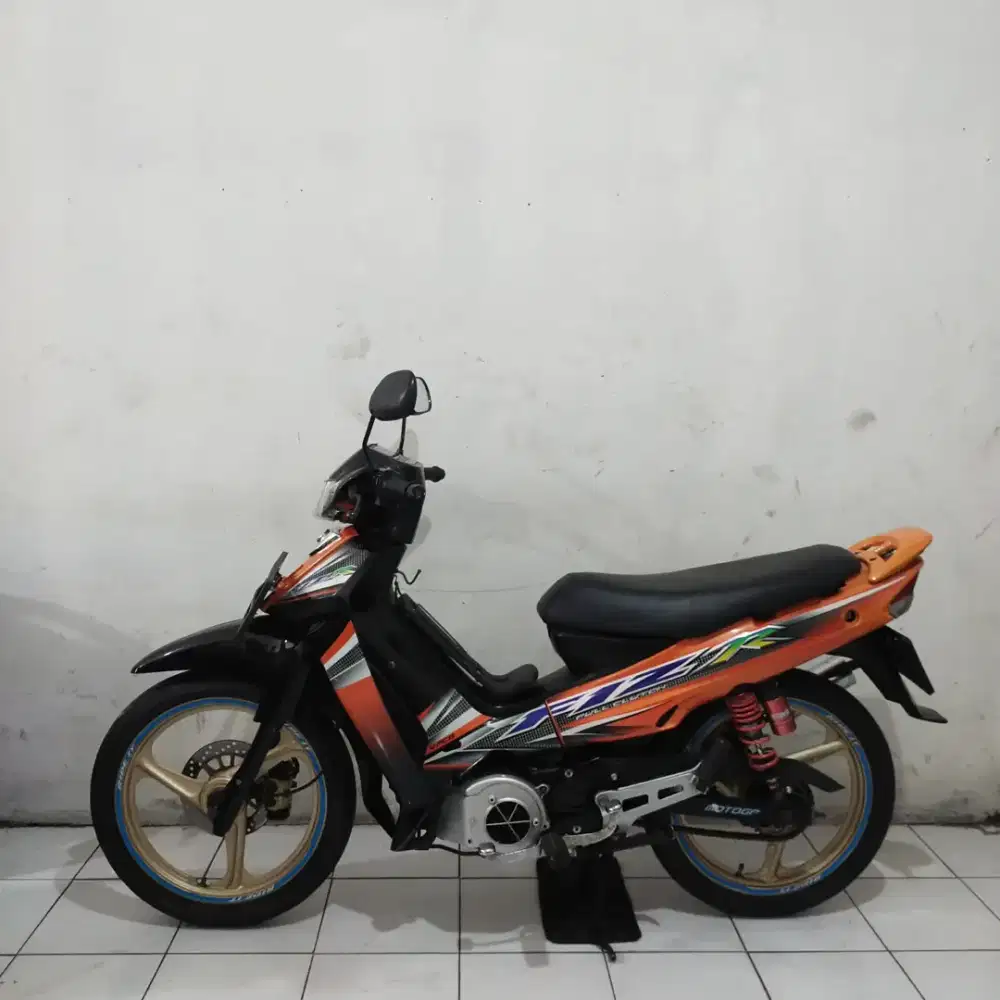 Yamaha F1Zr 2004 Orisinil Bagus lengkap