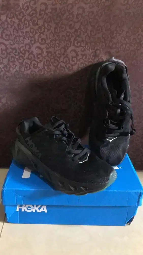 Hoka One Size 40