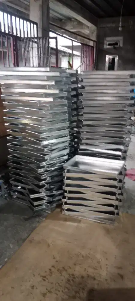 Loyang /tray aluminum tebal