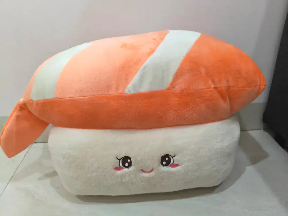 Boneka sushi salmon