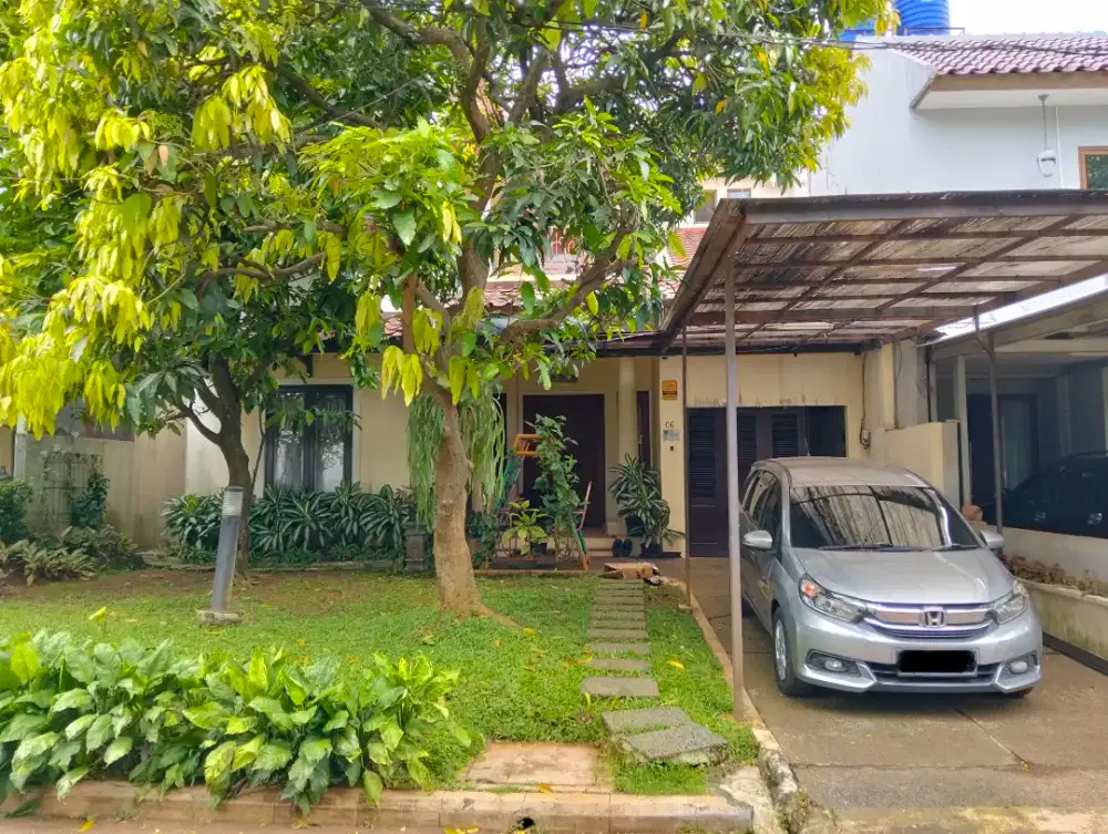 Rumah Nuansa Batavia Townhouse, asri, dalam komplek, Cinere