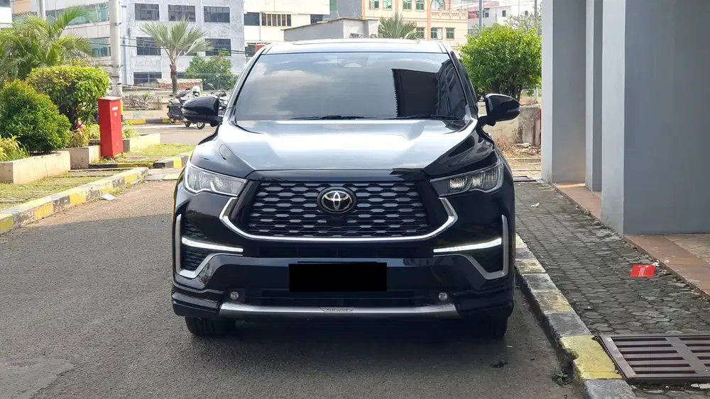 Toyota Kijang Innova Zenix Q Hybrid 2.0 Modelista TSS AT 2025 Like New
