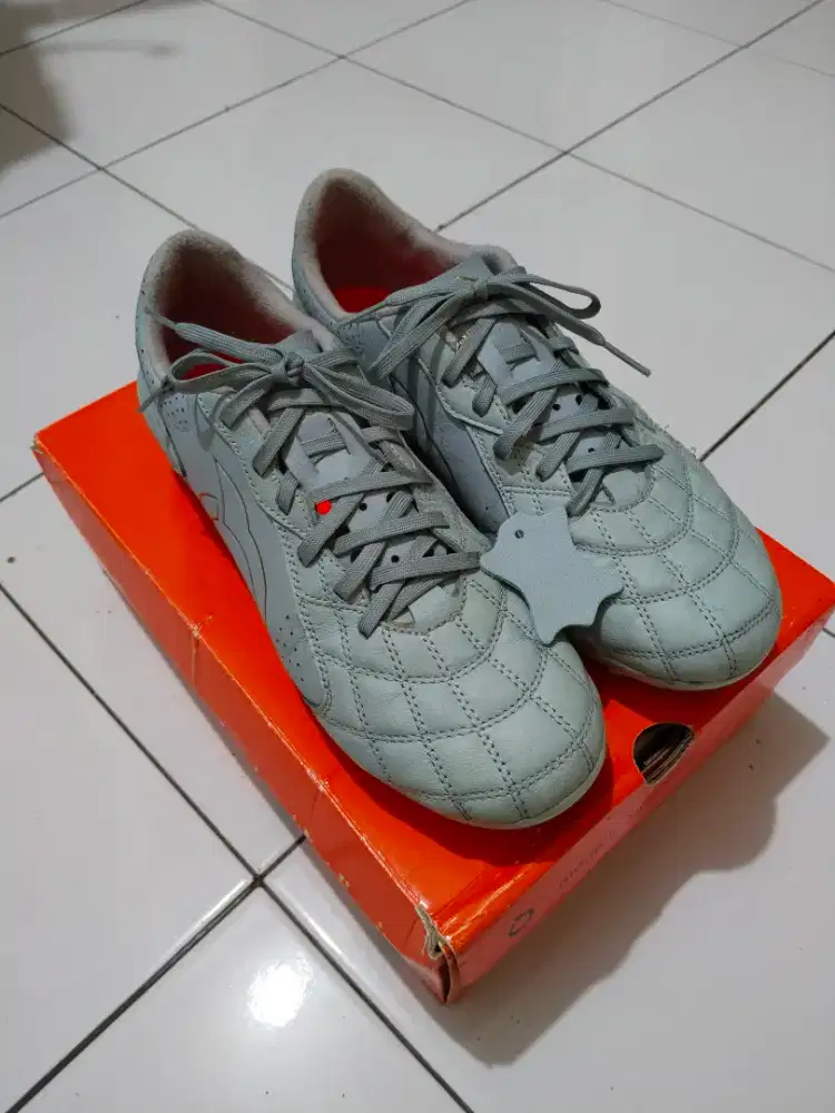 Sepatu bola ortuseight el triburon v3 fg ukuran 41