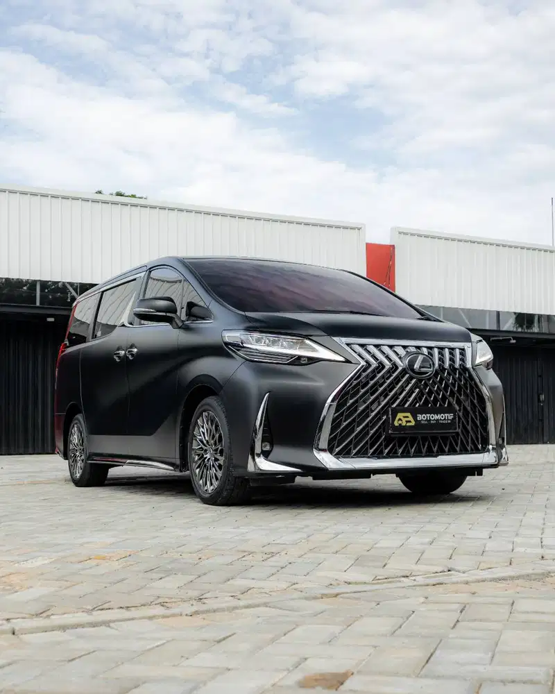 Lexus LM350 VIP 2021 bLACK