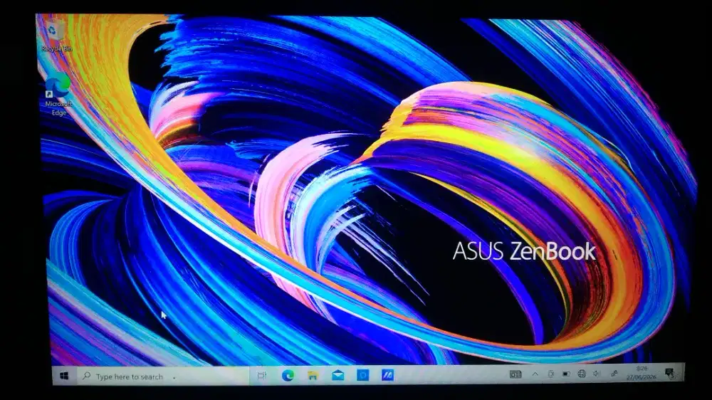 Laptop Asus Zenbook Duo UX482E Mulus pisan