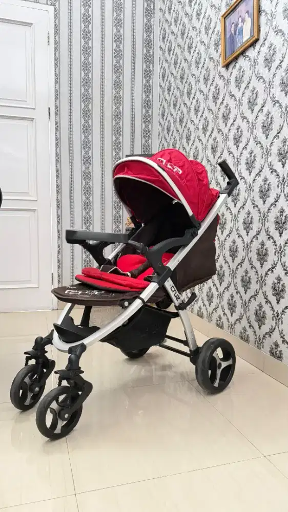 Stroller Babyelle S702 CRUZ dengan Car Seat