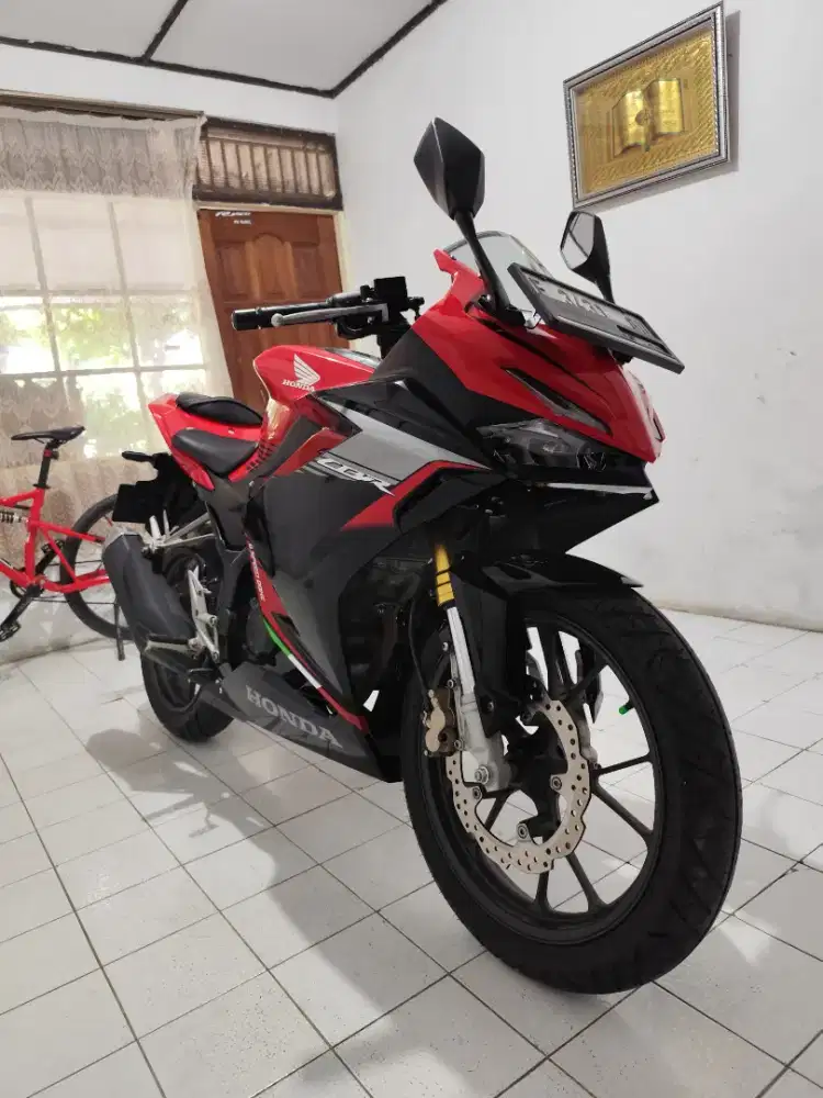 CBR 150R 2022 KM RENDAH 4RB