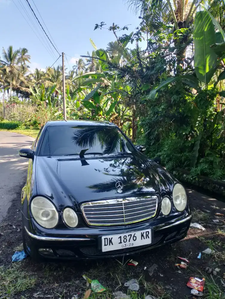 Mercedez Benz E200k