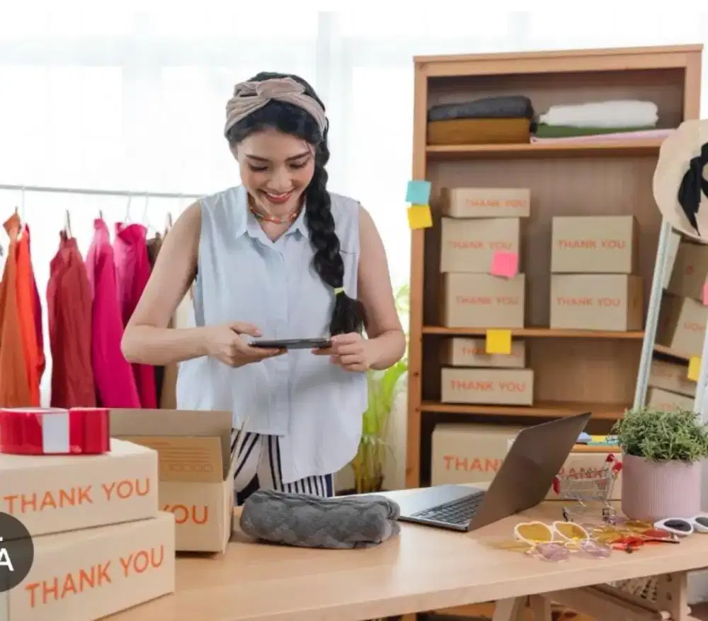 DIBUTUHKAN ADMIN GUDANG WANITA ONLINE SHOP