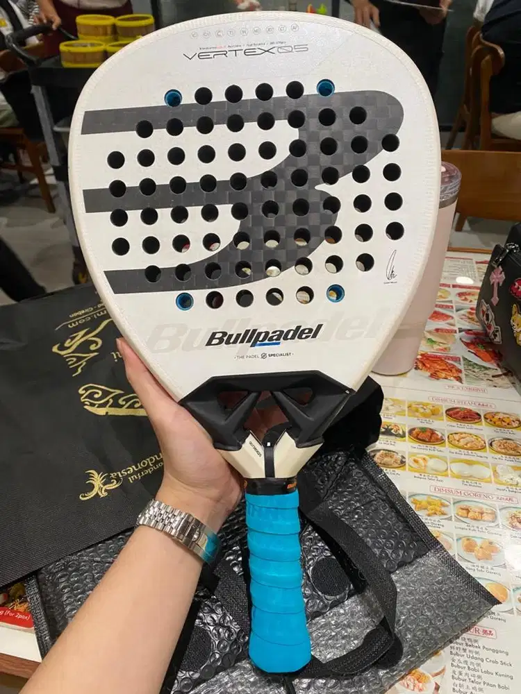Raket padel Bullpadel vertex 05 2026
