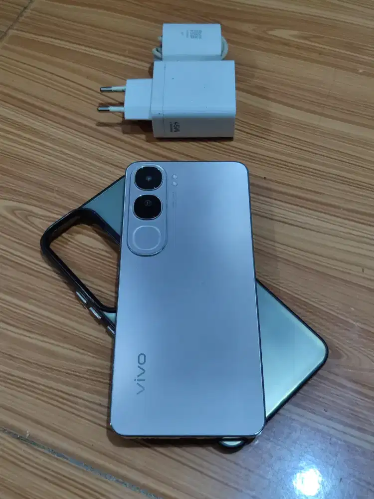 Vivo V40 Lite 8+8/128 Titanium Edition