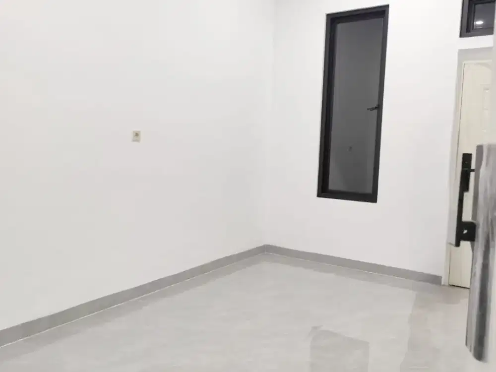 Dijual rumah 2 lantai di harapan indah, bekasi