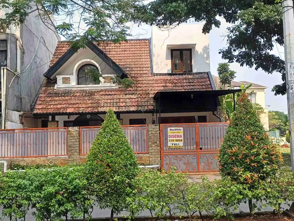 Di Sewakan rumah di Kencana loka di jalan Utama  Blok J5.BSD