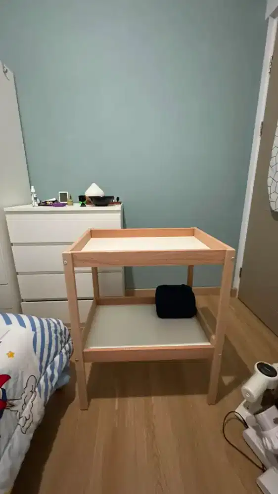 Meja ganti popok ikea sniglar