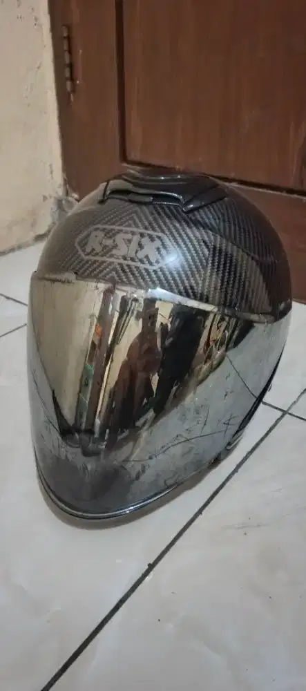Helm R-SIX Size L Bekas Murah Siap Pakai