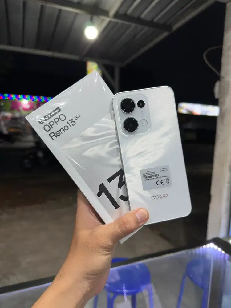 Oppo Reno 13 5G 12/256gb Second Lengkap Ori
