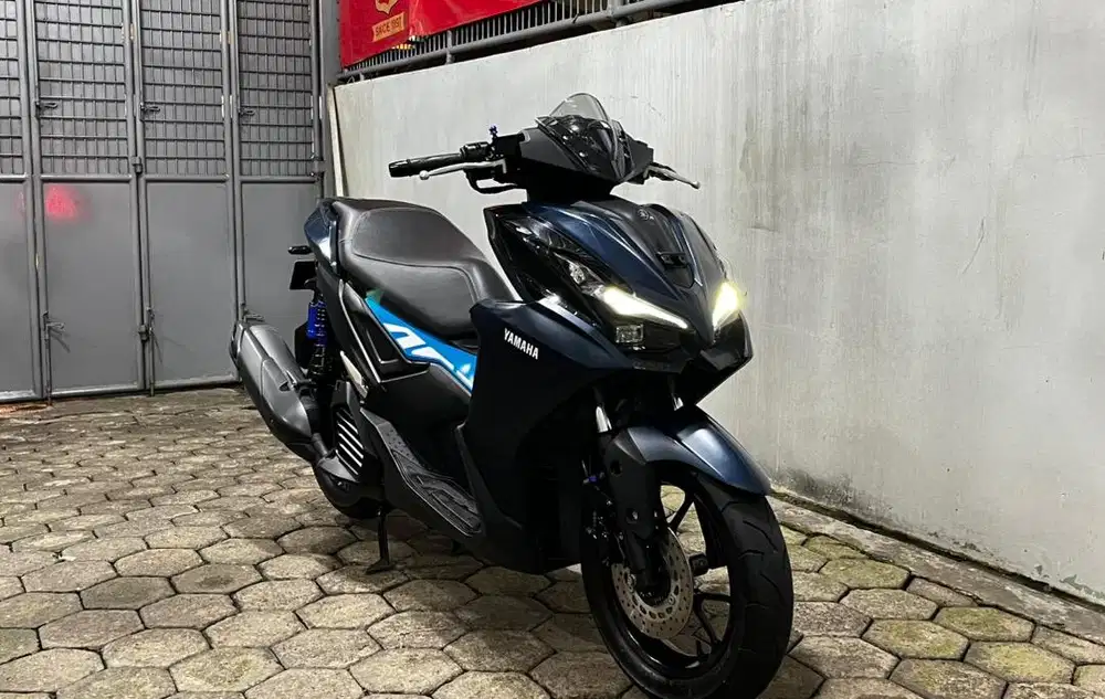 2025 Yamaha Aerox Alpha Standard