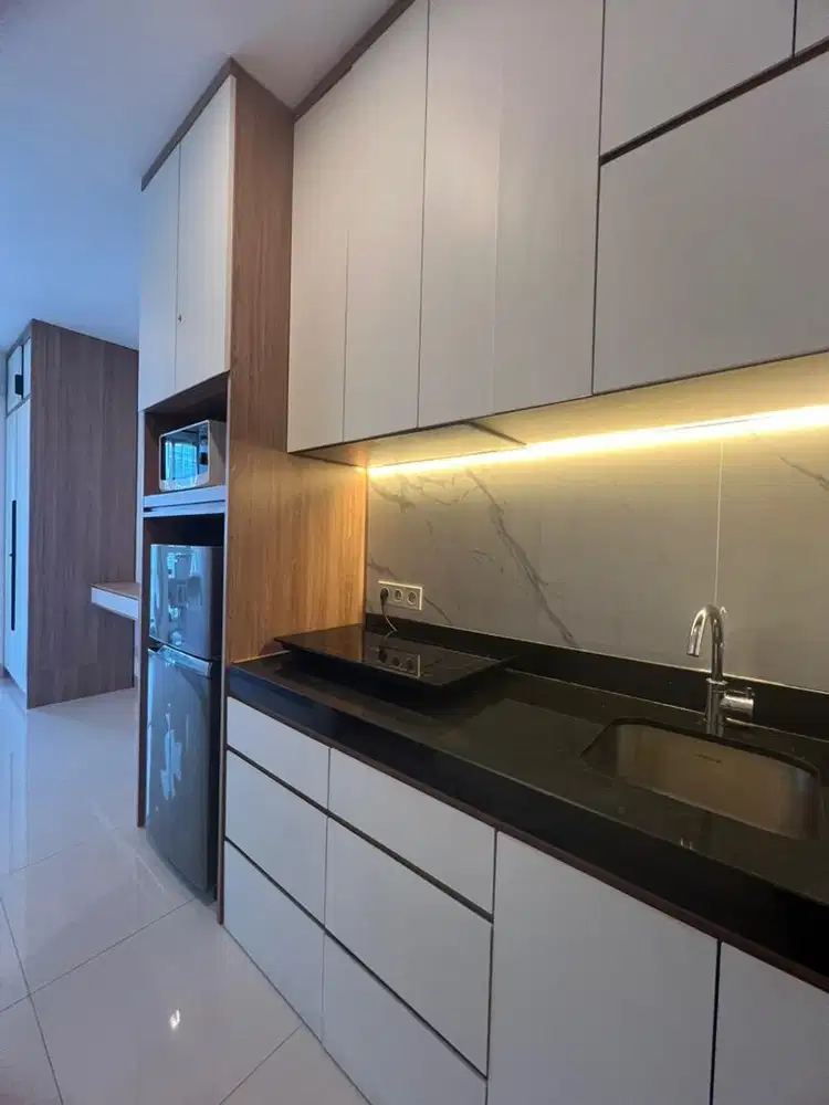 Disewakan Apt Newton 1-Studio fully furnished,new renovated,high floor