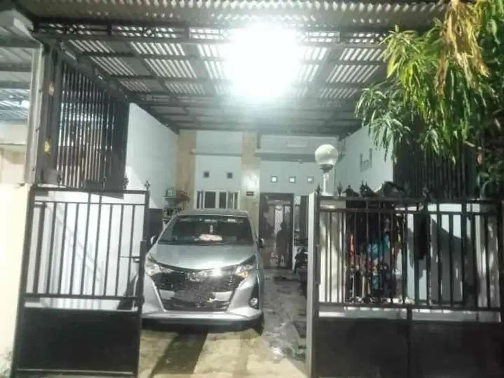 rumah second 3 kamar 1lt murah