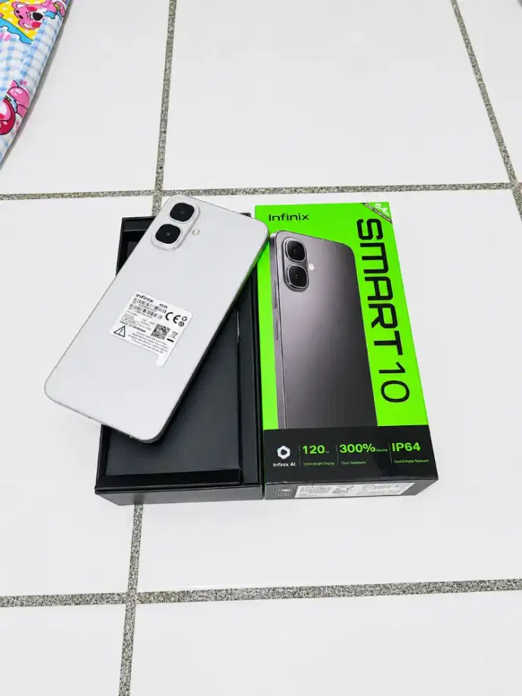 Infinix smart 10 ram 4+4/64