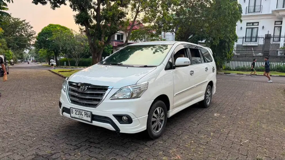 [ TERMURAH ] Innova 2.0 V Luxury AT Bensin
