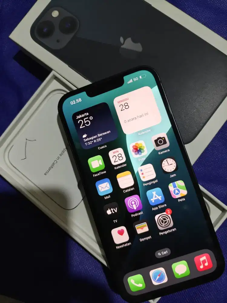 iPhone 13 128GB iBox garansi on