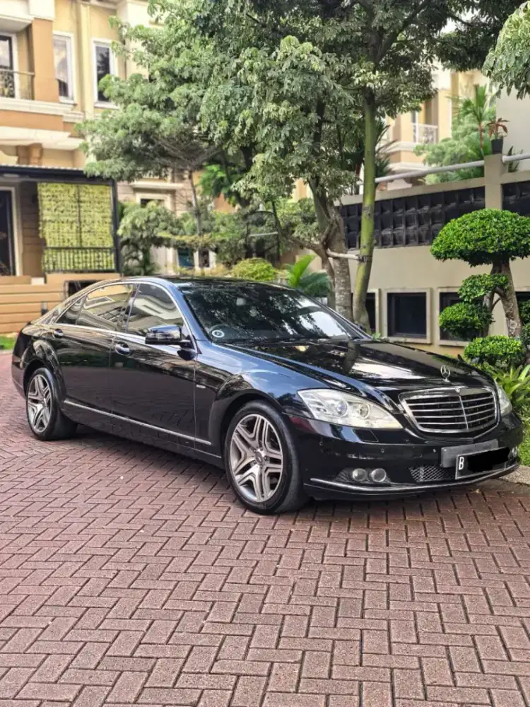 S300 AT 2010 Black