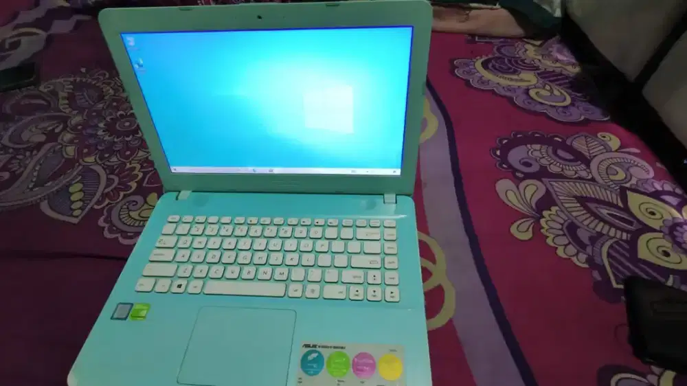 Asus X441U (sudah pakai ssd tanpa hdd)