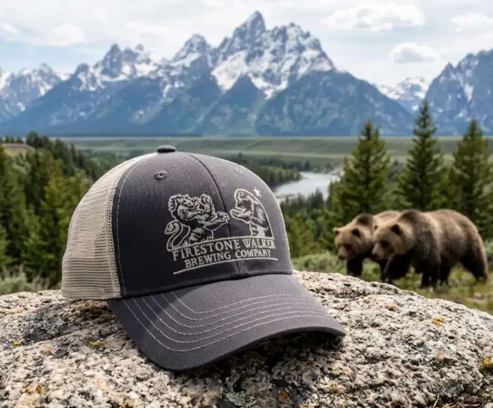 Topi Trucker Logo Singa dan Beruang Firestone Walker Original Second