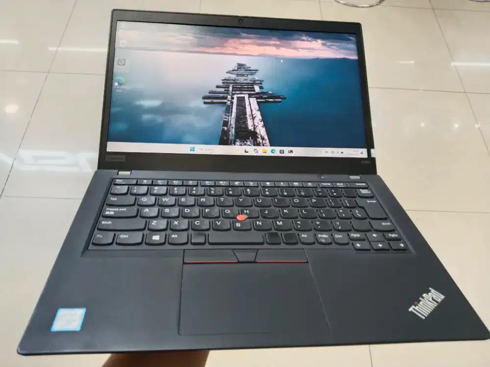 Dijual laptop lenovo Thinkpad X390 Intel i5 gen 8 Ram 8GB SSD 256GB