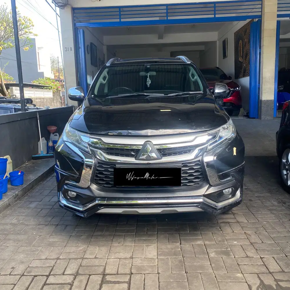 Mitsubishi Pajero Sport Dakar 2.4 AT - 2017