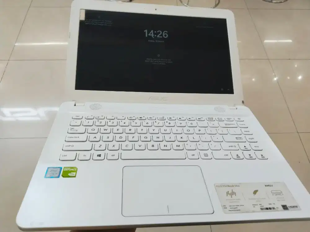 Dijual laptop Asus X441UV Intel i3-7100 Ram 8GB SSD 128GB HDD 1TB VGA