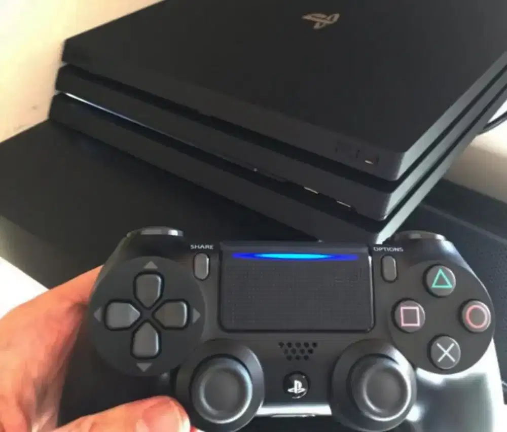 Dijual PS 4 Pro