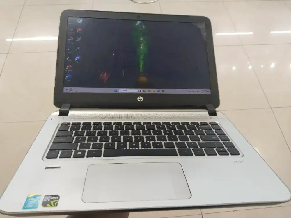 Dijual laptop HP envy Intel i7 gen 4 Ram 16GB SSD 256GB VGA NVDIA 4GB