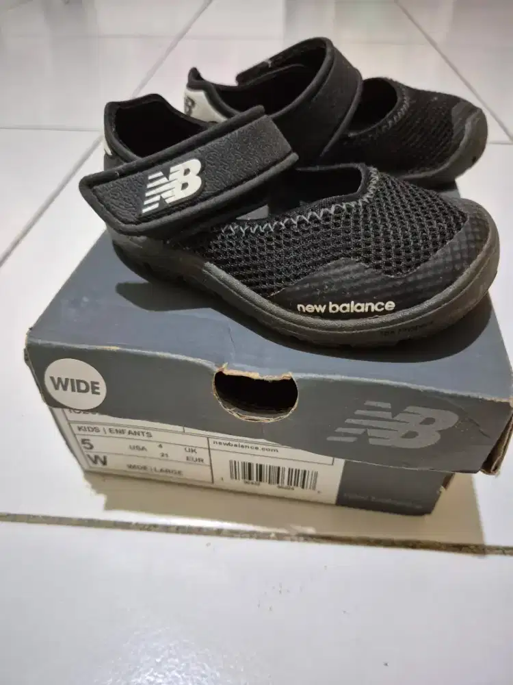 Dijual sepatu New Balance